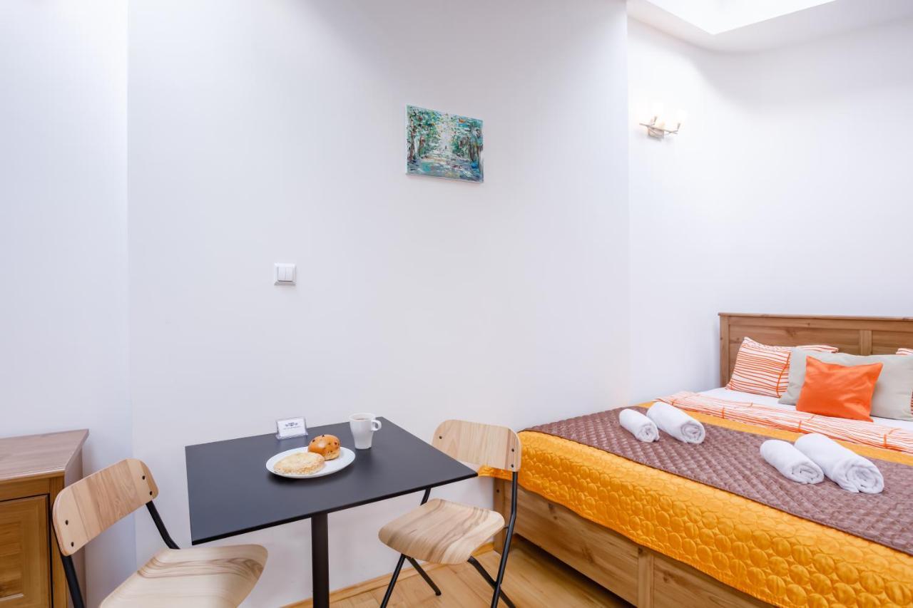 Ok Main Square Apartments Краков Экстерьер фото