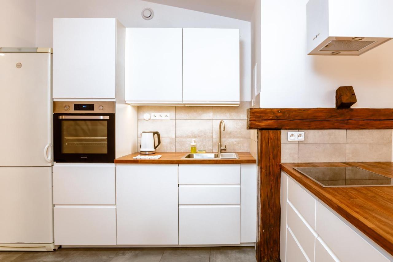 Ok Main Square Apartments Краков Экстерьер фото