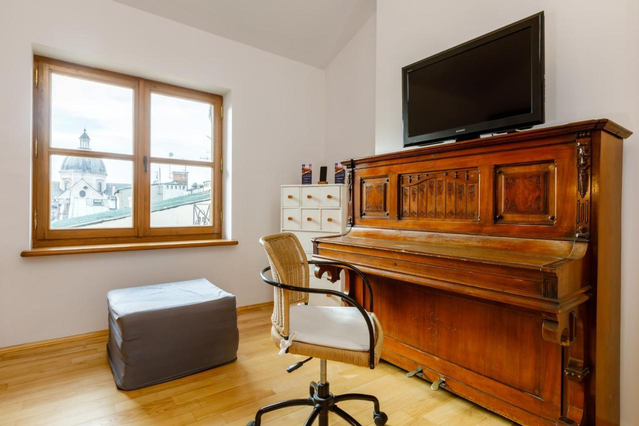Ok Main Square Apartments Краков Экстерьер фото