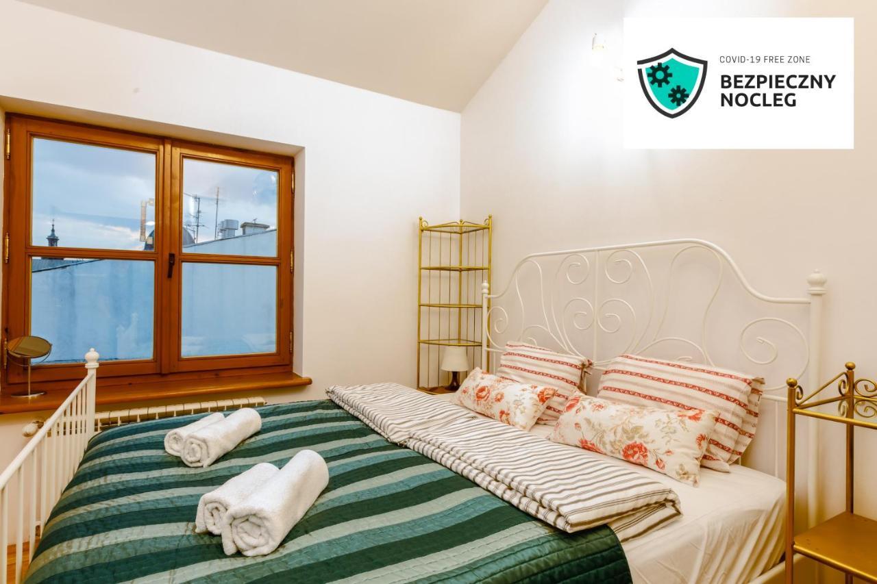 Ok Main Square Apartments Краков Экстерьер фото